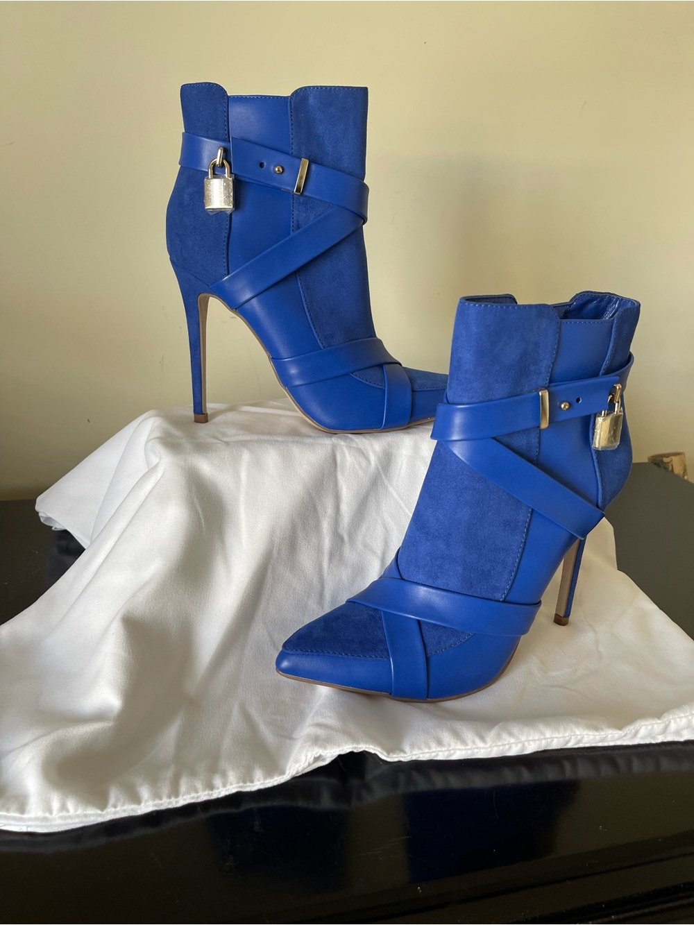 Danni Dazzle Royal Blue Pointed-Toe Stiletto Ankle Boots with Padlock Accent